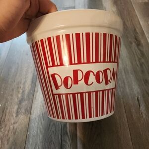 Popcorn vintage ceramic